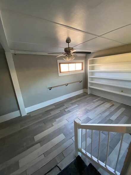 More Photos Of 1617 Ashley River Rd, Charleston Freestanding For Lease