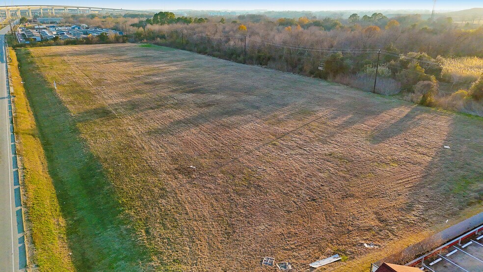 More Photos Of South Fwy 288 @ Almeda Genoa, Houston Land For Sale