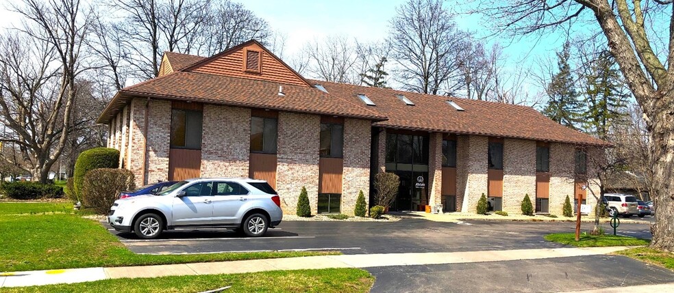 Primary Photo Of 572 Titus Ave, Irondequoit Medical For Lease