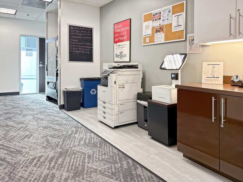 More Photos Of 2550 W Union Hills Dr, Phoenix Coworking Space