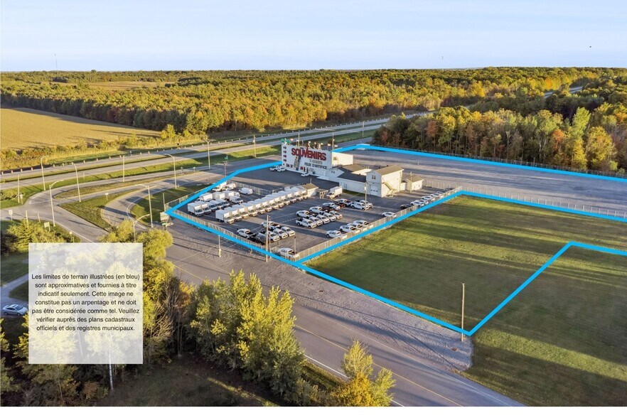 Primary Photo Of 7 Ch Noël, Saint-bernard-de-lacolle General Retail For Sale