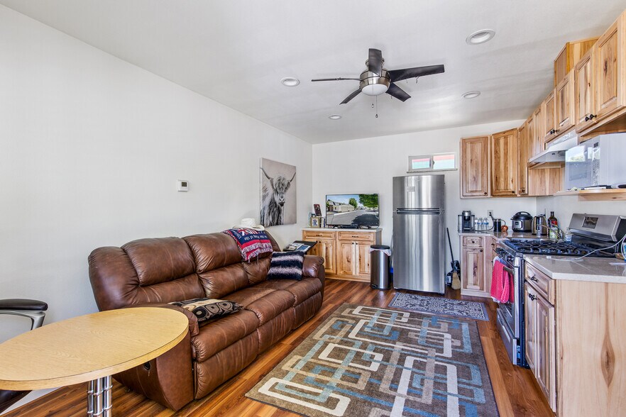 More Photos Of 2010 E Route 66, Flagstaff Apartments For Sale