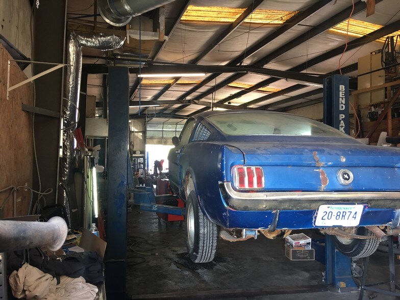 More Photos Of 1268 S Lowry St, Smyrna Auto Repair For Sale