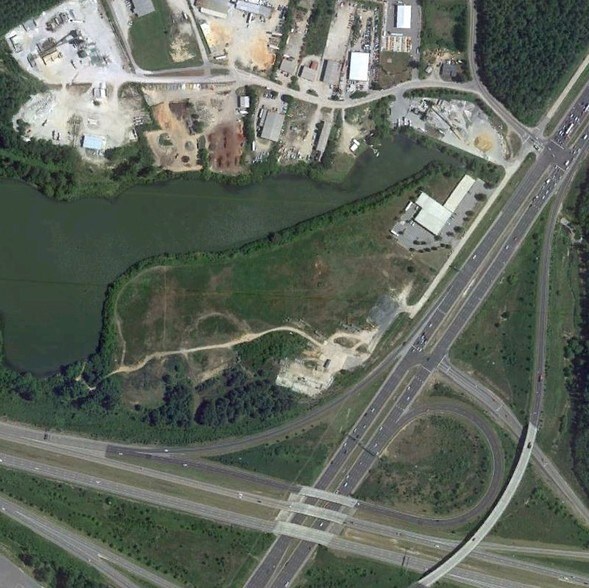 More Photos Of 3713 Overlook Rd, Raleigh Warehouse For Lease