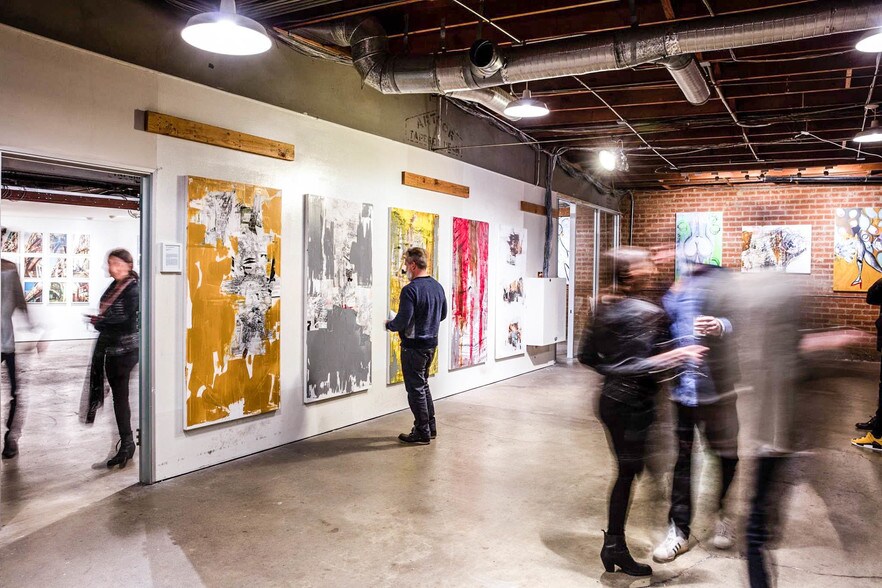 More Photos Of 1601 Colorado Ave, Santa Monica Showroom For Lease