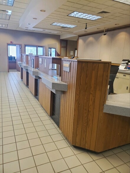 More Photos Of 331 N Central Ave, Duluth Bank For Lease