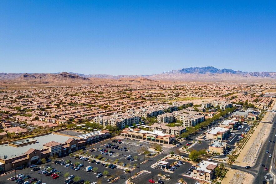More Photos Of 7955-7995 Blue Diamond Rd, Las Vegas Unknown For Lease