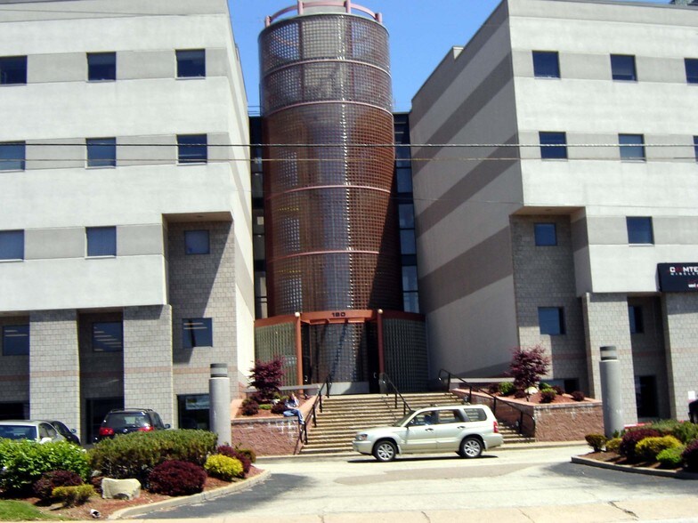 More Photos Of 180 Fort Couch Rd, Pittsburgh Office For Lease