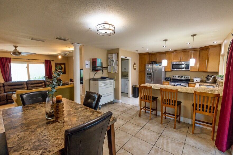 More Photos Of 7128 Wrenwood Cir, Tampa Rehabilitation Center For Sale