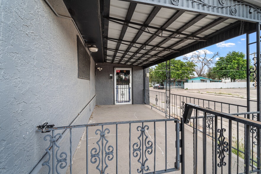 More Photos Of 2430 Lake Ave, Pueblo Bar For Sale