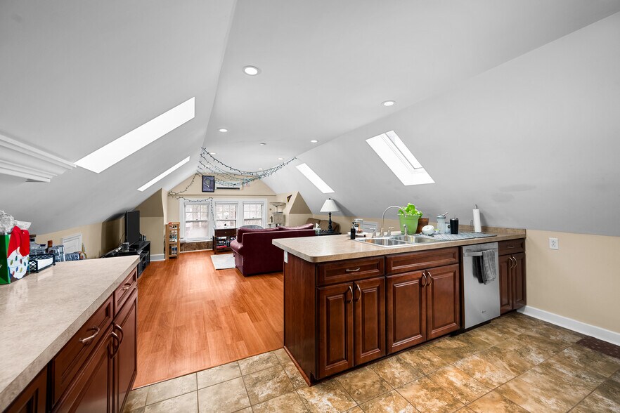 More Photos Of 632 W Ferry St, Buffalo Apartments For Sale