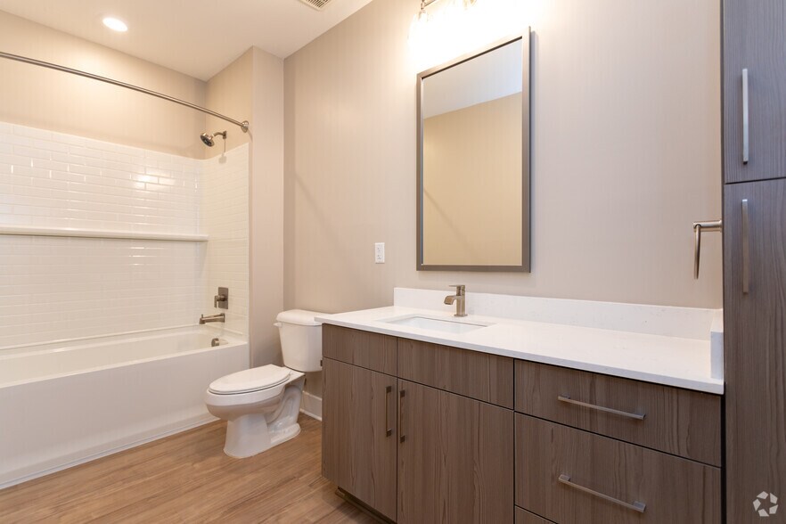 More Photos Of 222 S Main St, Mooresville Apartments For Lease