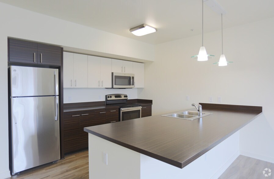 More Photos Of 3850 N Mississippi Ave, Portland Apartments For Lease