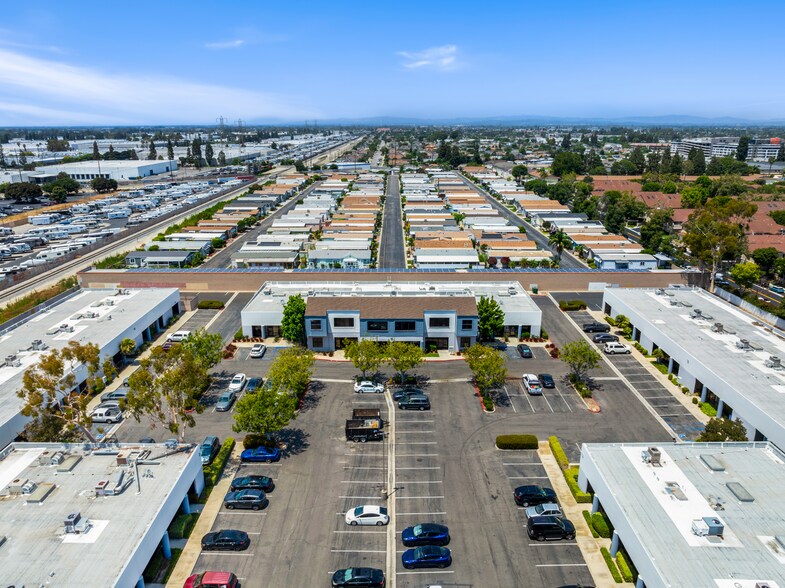 More Photos Of 7643-7667 Garden Grove Blvd, Garden Grove Unknown For Lease