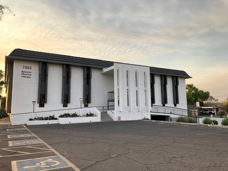 More Photos Of 7555 E Osborn Rd, Scottsdale Medical For Lease