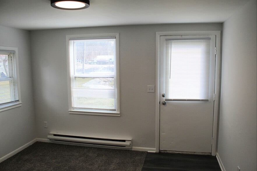 More Photos Of 801 S Mill St, Clio Apartments For Sale