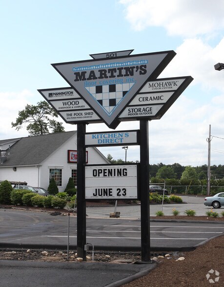 More Photos Of 501 Southampton Rd, Westfield General Retail For Sale