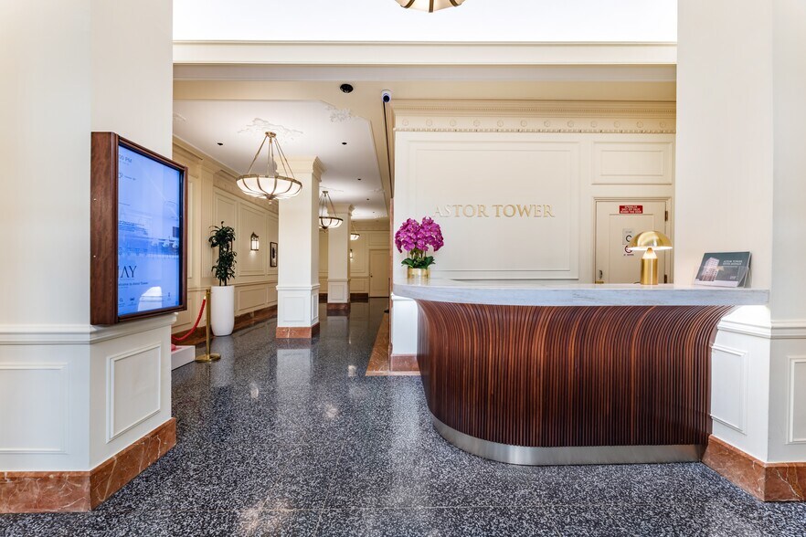 More Photos Of 8 W 38th St, New York Office For Lease