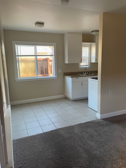 More Photos Of 116 Pine St, Redwood City Apartments For Sale