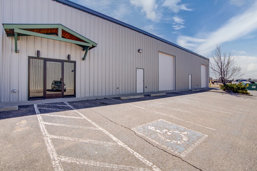 More Photos Of 5739 Observation Ct, Colorado Springs Warehouse For Lease