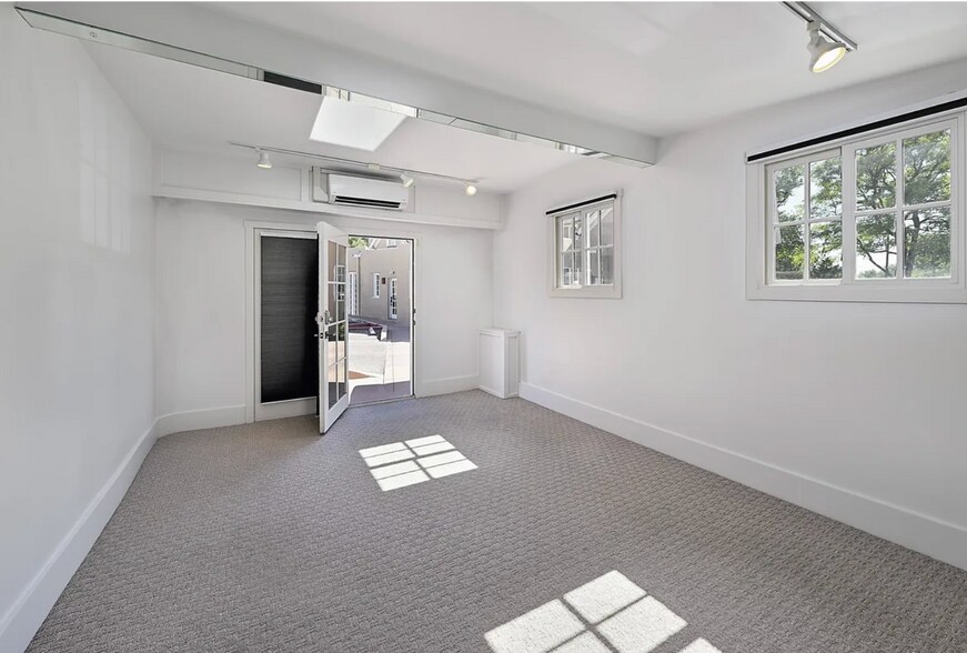 More Photos Of 417 E Palace Ave, Santa Fe Office For Lease