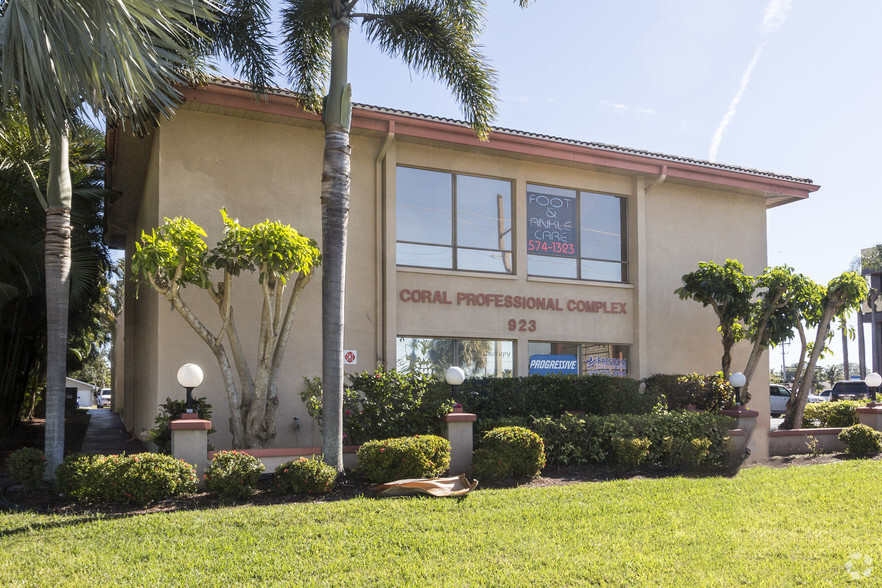 Primary Photo Of 923 Del Prado Blvd S, Cape Coral Medical For Sale