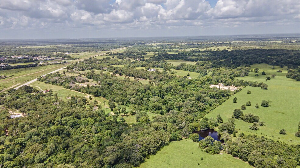 More Photos Of 14610 TX-21, North Zulch Land For Sale
