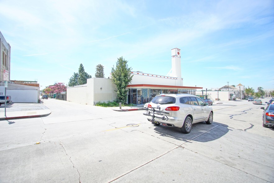 More Photos Of 12908 Bailey St, Whittier Freestanding For Sale