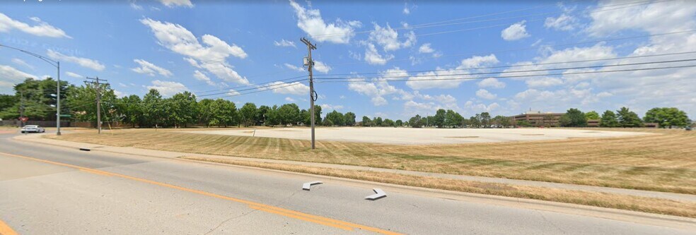 More Photos Of Maryland @ Walnut Lawn, Springfield Land For Sale