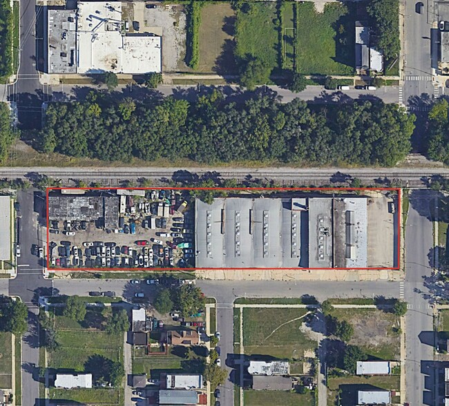 More Photos Of 3014 W Fillmore St, Chicago Warehouse For Lease