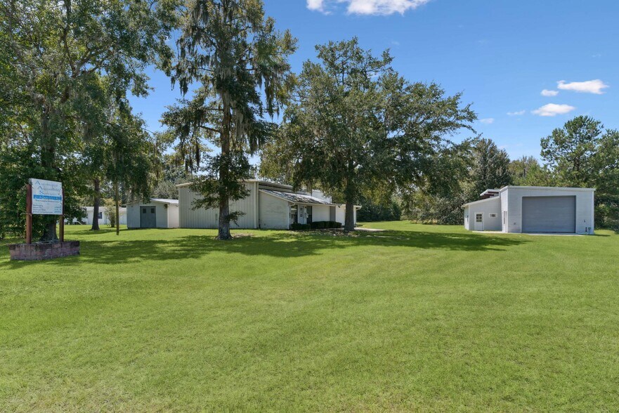 More Photos Of 26754 US-82, Waynesville Light Distribution For Sale