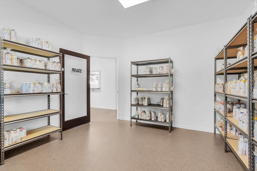 More Photos Of 12585 Rose Rd, Willis Warehouse For Sale