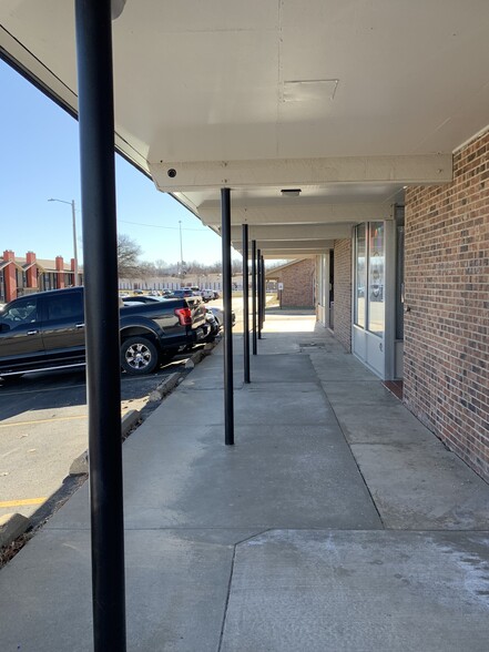 More Photos Of 3100 SW Gage Blvd, Topeka Storefront Retail Office For Sale