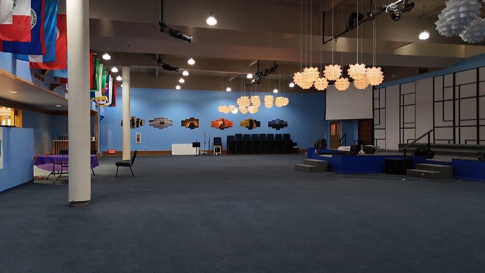 More Photos Of 9249 Folsom Blvd, Sacramento Religious Facility For Sale