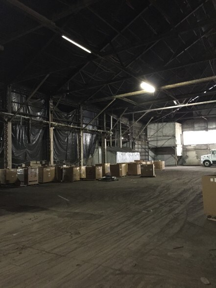 More Photos Of 6801 New State Rd, Philadelphia Warehouse For Sale