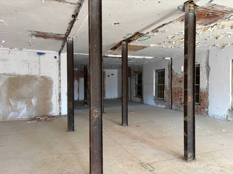 More Photos Of 6101 Sligo Mill Rd NE, Washington Skilled Nursing Facility For Sale