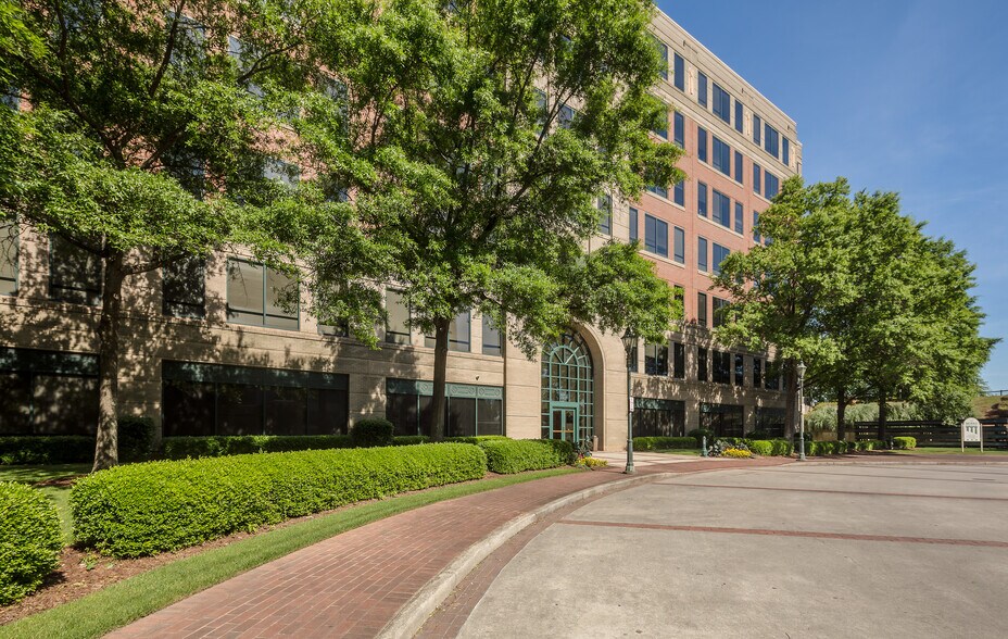 More Photos Of 1 10th St, Augusta Office For Lease