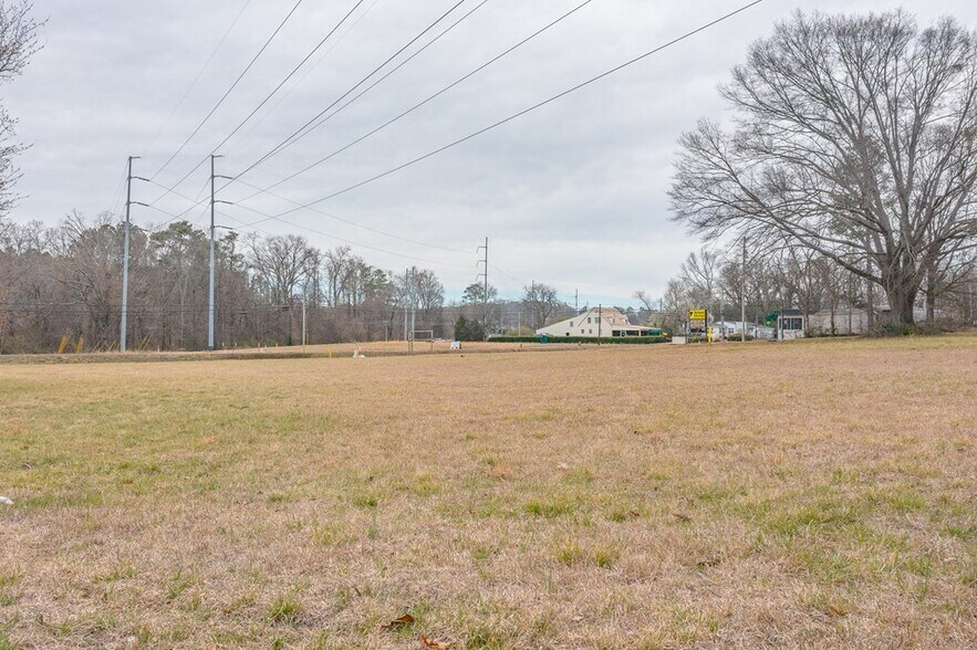 More Photos Of 2100 Cleveland Hwy, Dalton Land For Sale