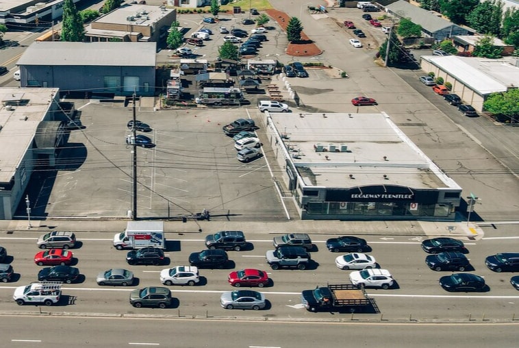 Primary Photo Of 11847 SW Pacific Hwy, Tigard Freestanding For Lease