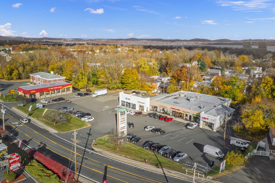 More Photos Of 236-246 Route 9W, Haverstraw Unknown For Lease