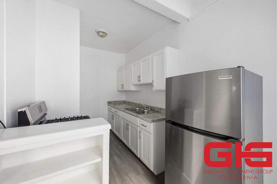 More Photos Of 280 Witmer St, Los Angeles Apartments For Sale