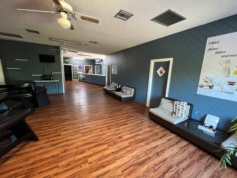 More Photos Of 8836 US Highway 19, Port Richey Storefront Retail Office For Lease