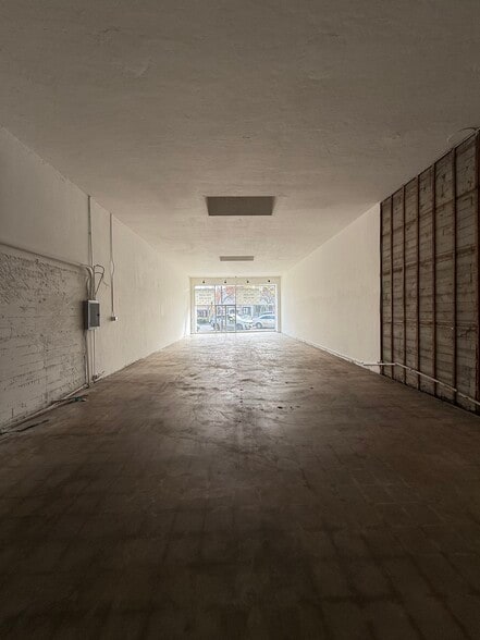 More Photos Of 1156 San Carlos Ave, San Carlos Storefront For Lease
