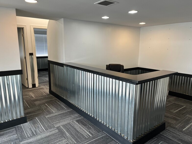 More Photos Of 143-147 Grand Ave, Kirkwood Showroom For Sale