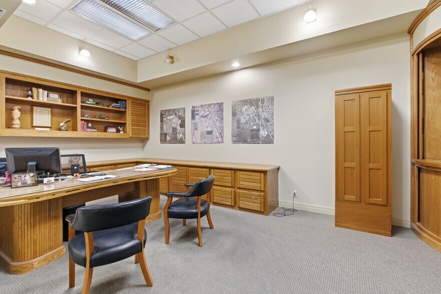 More Photos Of 1025 Central Ave, Tracy Medical For Sale