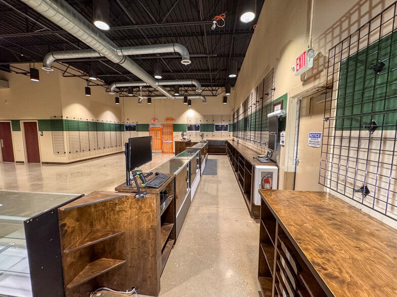 More Photos Of 1616 State Route 28, Loveland Freestanding For Sale