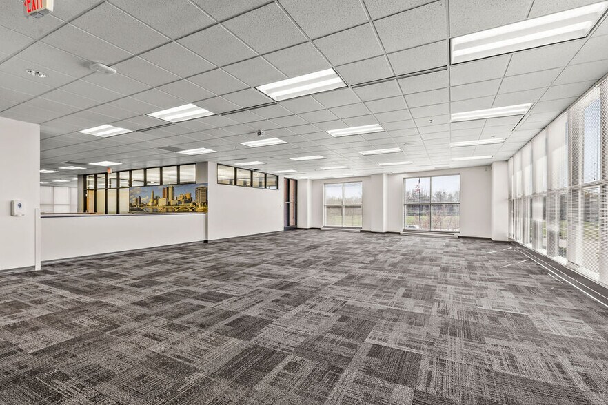More Photos Of 3400 Morse Xing, Columbus Office For Lease