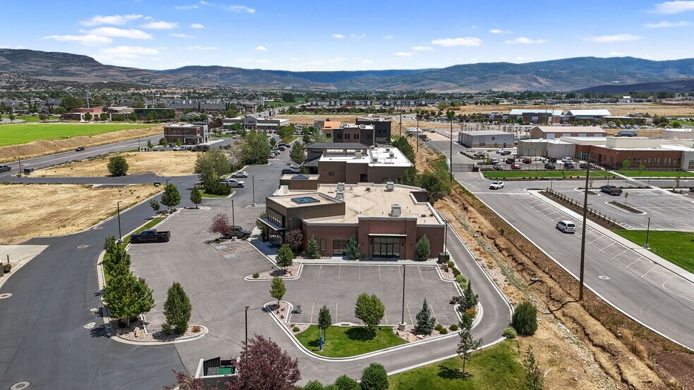 More Photos Of 200 Gateway, Heber City Freestanding For Lease