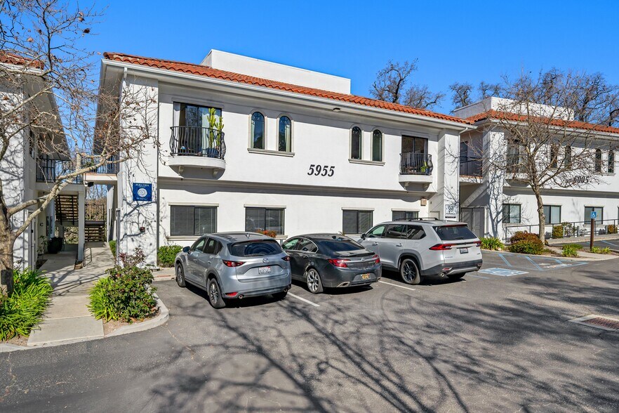 More Photos Of 5955 Capistrano Ave, Atascadero Office For Lease