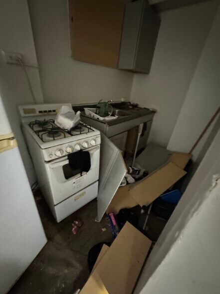 More Photos Of 7456 S Shore Dr, Chicago Apartments For Sale